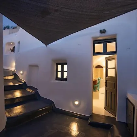 Apartment 1906 Cave Pyrgos Kallistis